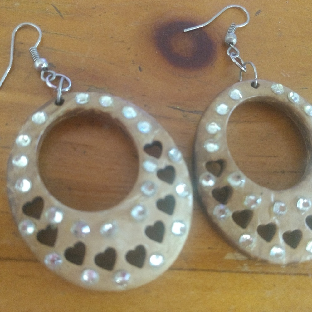 Earings